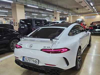 MERCEDES-BENZ GT AMG - 10