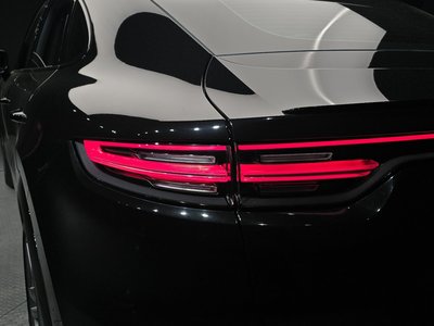 PORSCHE CAYENNE - 10