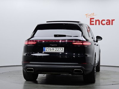 PORSCHE CAYENNE - 4