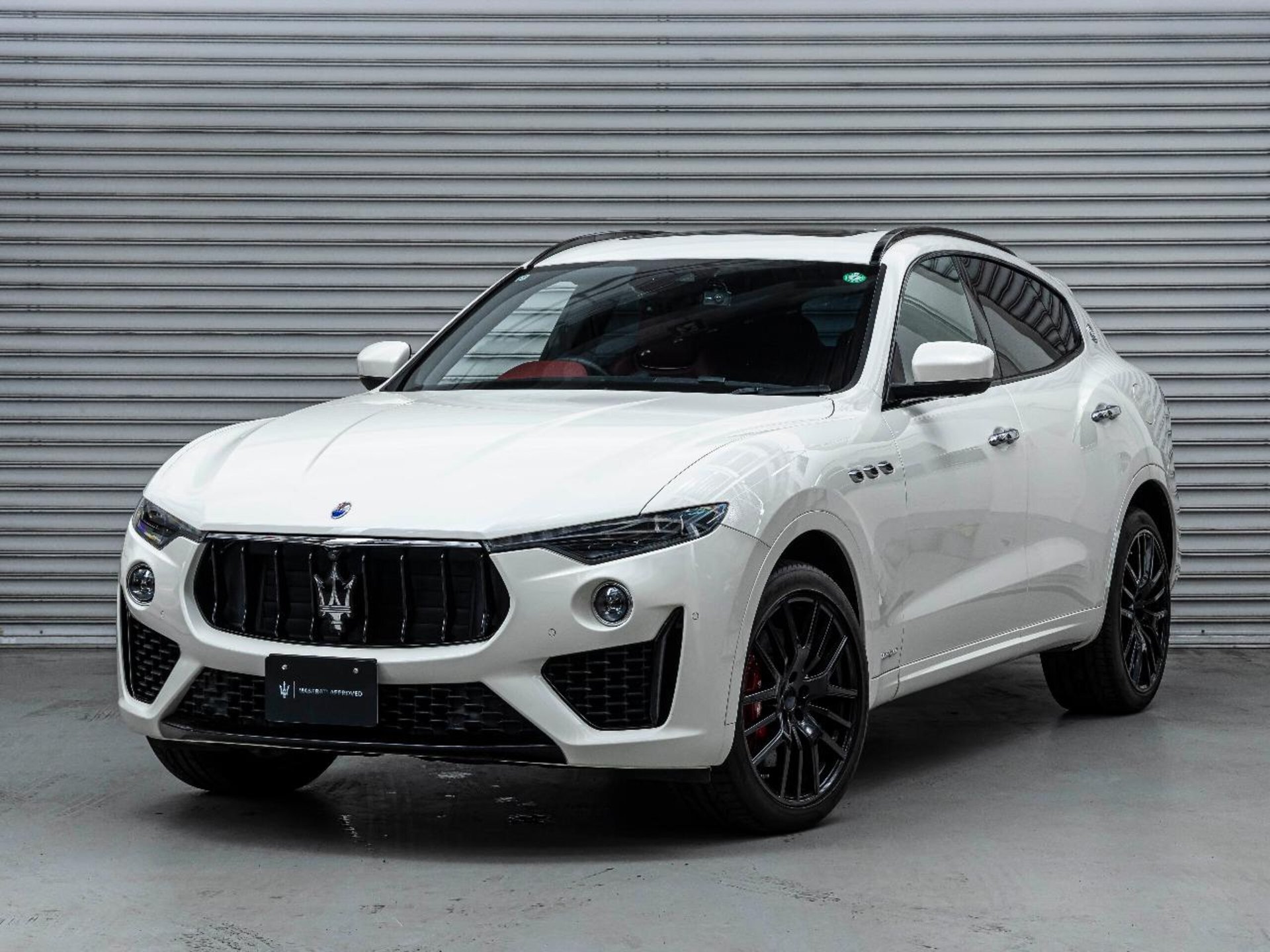 MASERATI LEVANTE - View 1