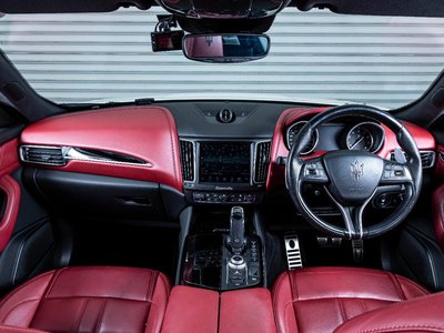 MASERATI LEVANTE - 5