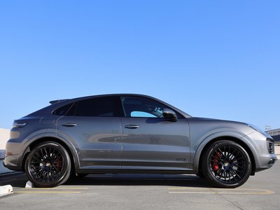 PORSCHE CAYENNE - 10