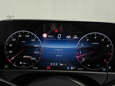 2025 Mercedes-BENZ E-CLASS — миниатюра 11