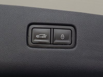 صورة مصغرة 35 لـ 2023 Genesis GV70