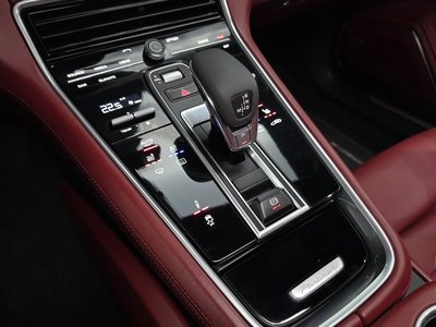 PORSCHE PANAMERA - 9
