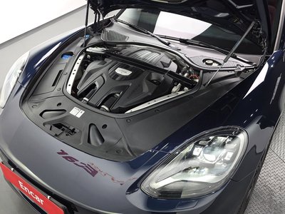 PORSCHE PANAMERA - 7