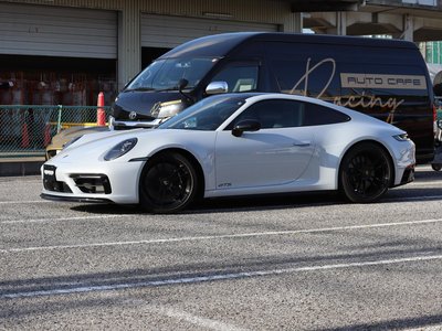 PORSCHE 911 - 6