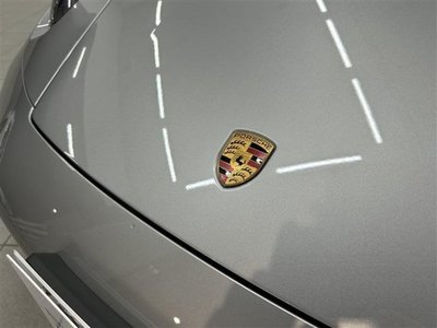 PORSCHE 911 - 10