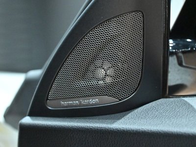 BMW M2 COMPETITION - 4