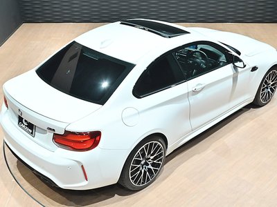 BMW M2 COMPETITION - 9