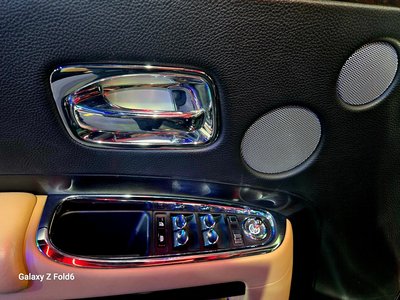 ROLLS-ROYCE GHOST - 10