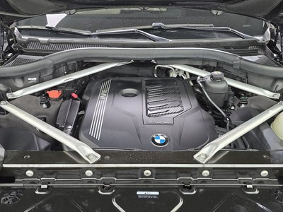 BMW X7 - 7