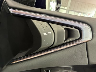 صورة مصغرة 38 لـ 2025 BMW X3