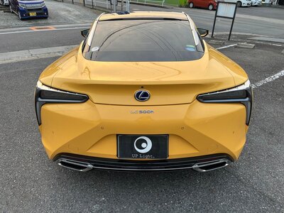 LEXUS LC - 10