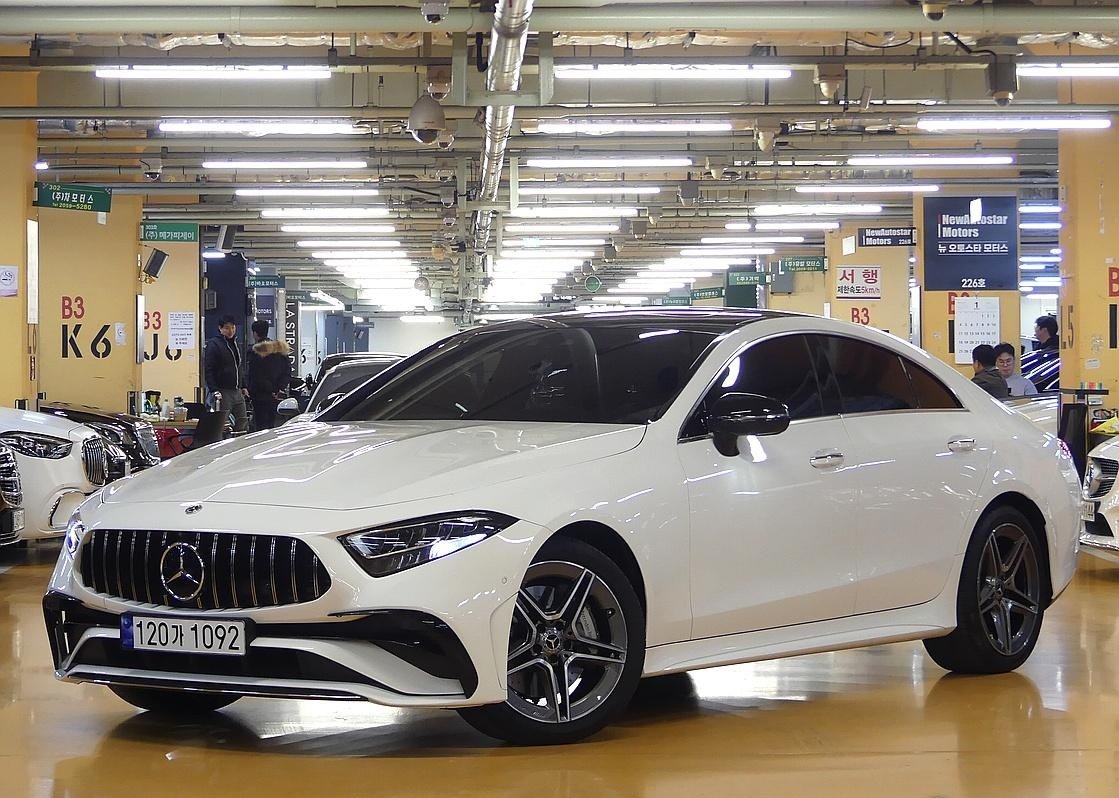 MERCEDES-BENZ CLS - View 1
