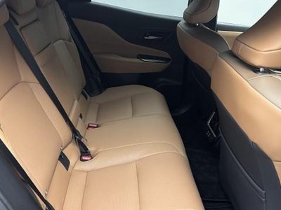 2024 Toyota CROWN SPORT 照片 9