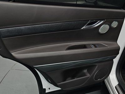 2022 Genesis GV80 thumbnail 15