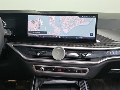 2024 BMW X7 — миниатюра 19