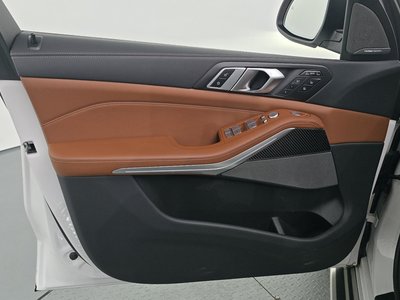 2024 BMW X7 — миниатюра 14
