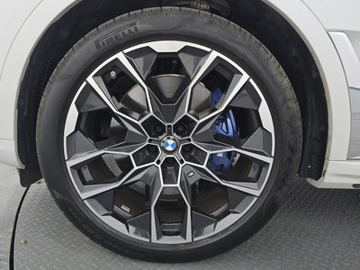 2024 BMW X7 照片 6