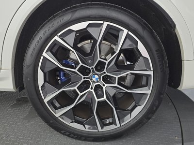 2024 BMW X7 照片 8