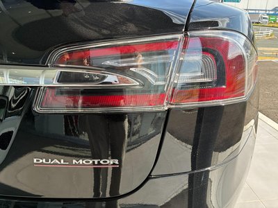 2020 Tesla MODEL S — миниатюра 17