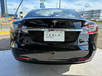 2020 Tesla MODEL S 照片 6