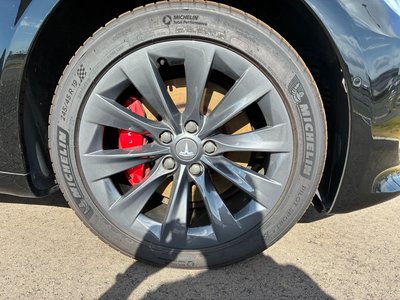 2020 Tesla MODEL S 照片 10