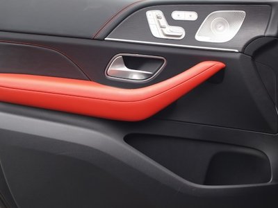 صورة 9 لـ 2025 Mercedes-BENZ GLE AMG