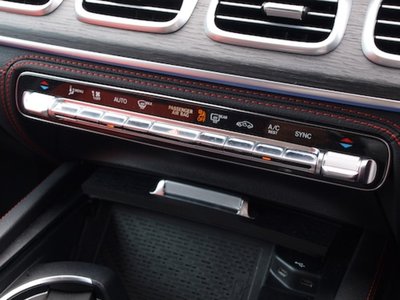 2025 Mercedes-BENZ GLE AMG 缩略图 27