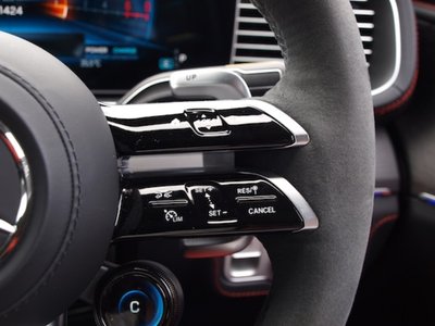 2025 Mercedes-BENZ GLE AMG 缩略图 23