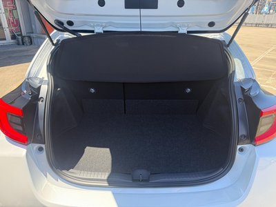 صورة مصغرة 42 لـ 2026 Toyota GR YARIS