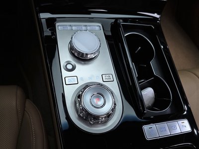 GENESIS G80 (RG3) - 9