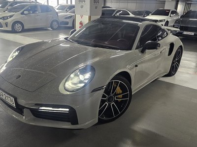 PORSCHE 911 - 10