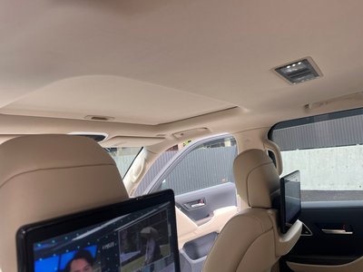 2023 Toyota LAND CRUISER 300 — миниатюра 39