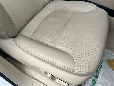 2023 Toyota LAND CRUISER 300 — миниатюра 14
