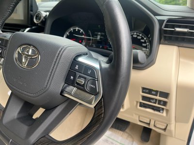 2023 Toyota LAND CRUISER 300 — миниатюра 15
