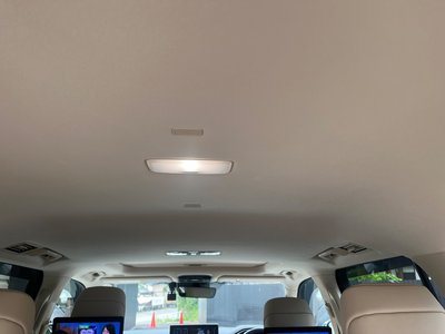 2023 Toyota LAND CRUISER 300 — миниатюра 12