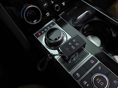 LAND ROVER RANGE ROVER - 9