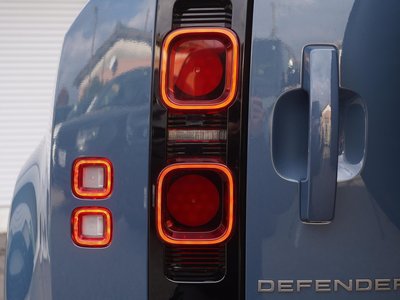 صورة مصغرة 28 لـ 2025 LAND Rover DEFENDER