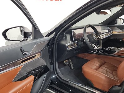 2024 BMW 7 SERIES photo 10