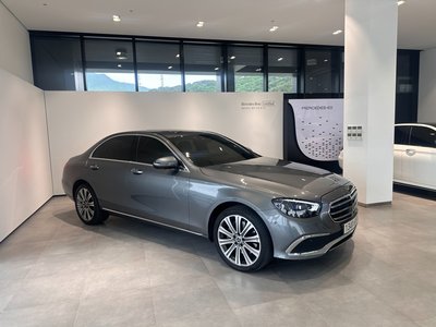 MERCEDES-BENZ E-CLASS - 5