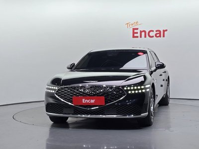 صورة 2 لـ 2022 Genesis G90 (RS4)