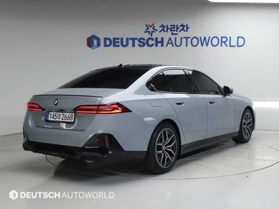 BMW 5 SERIES - 5
