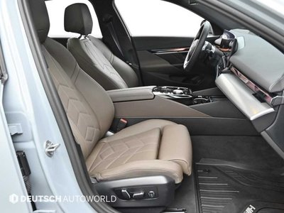 BMW 5 SERIES - 10
