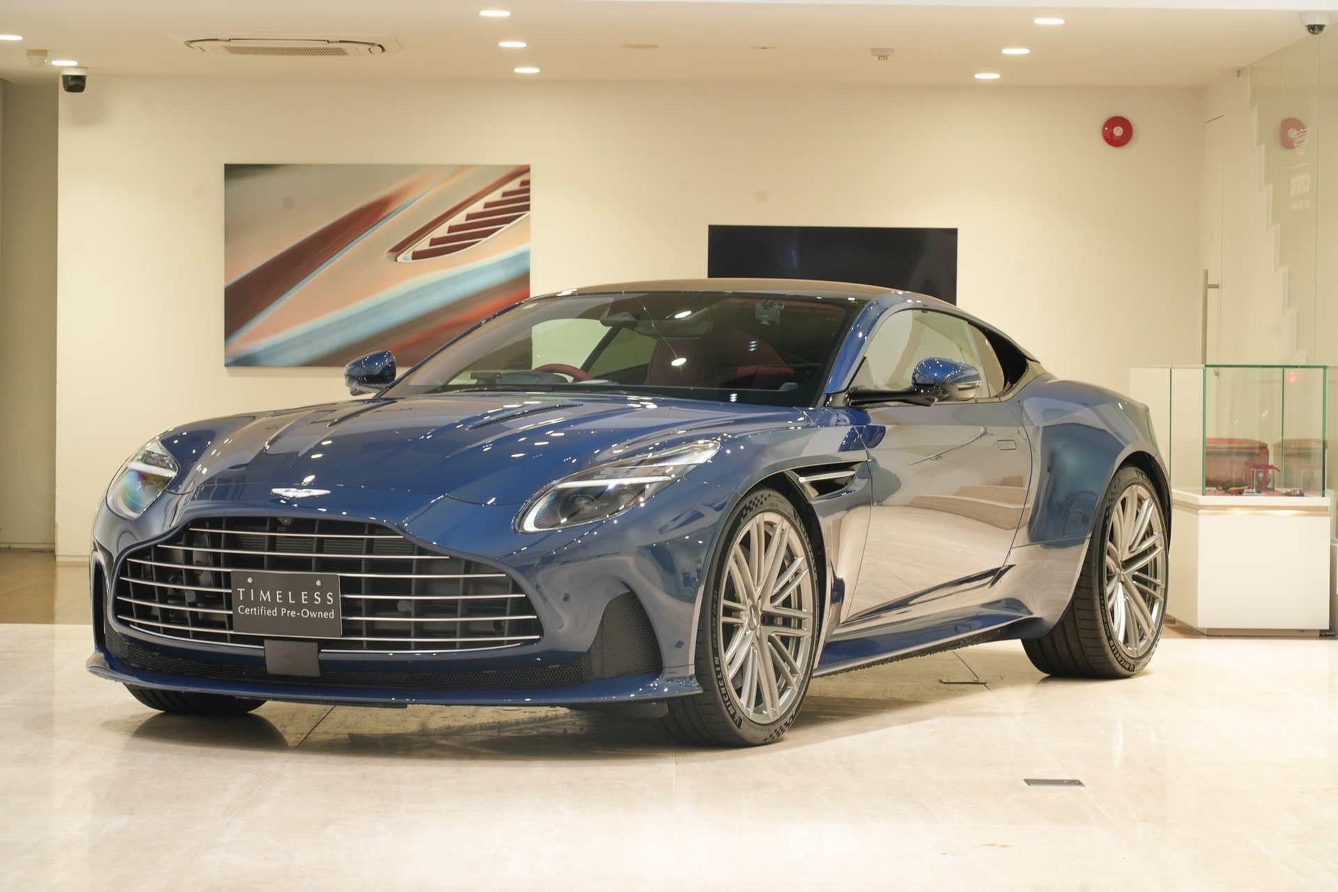 ASTON MARTIN DB12 - View 1