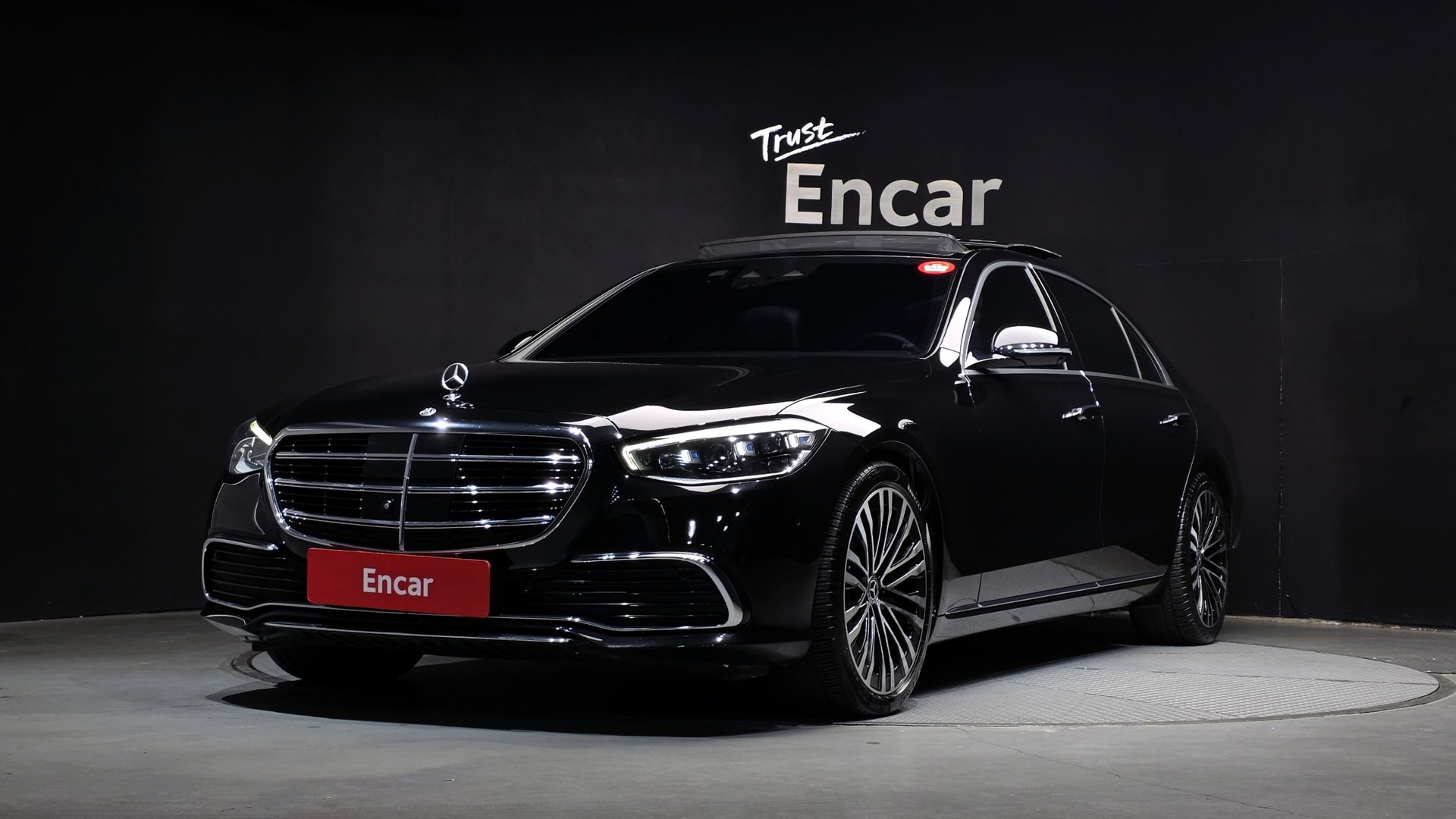 MERCEDES-BENZ S-CLASS - View 1