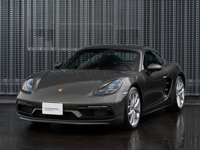 2025 Porsche 718 photo 9