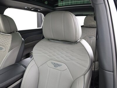 BENTLEY BENTAYGA - 10