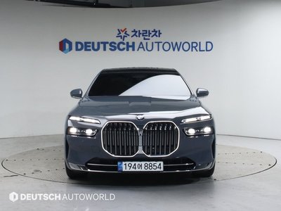 BMW 7 SERIES - 2